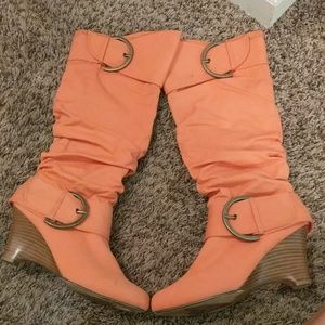 Coral boots